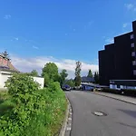 Ferienwohnung Hochsitz mit traumhaften Blick auf die Bobbahn und umliegenden Berge
